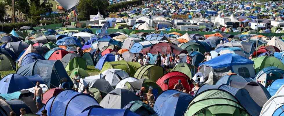 Le prix des billets du Festival de Glastonbury 2023 monte en flèche, l'organisateur cite les «temps incroyablement difficiles» les plus populaires doivent être lus Inscrivez-vous aux newsletters Variety Plus de nos marques