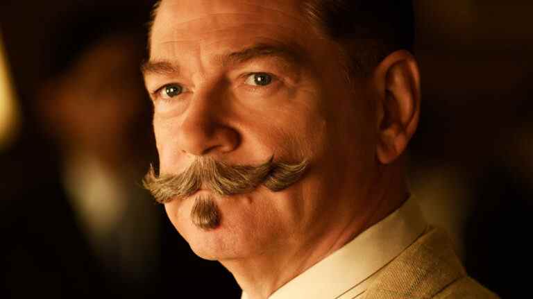 Le prochain film Poirot de Kenneth Branagh, A Haunting In Venice, avec Michelle Yeoh, Jamie Dornan, Tina Fey et bien d'autres
