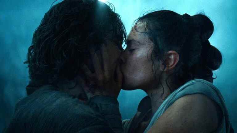 Adam Driver and Daisy Ridley as Rey and Kylo Ren kissing during Star Wars: The Rise of Skywalker