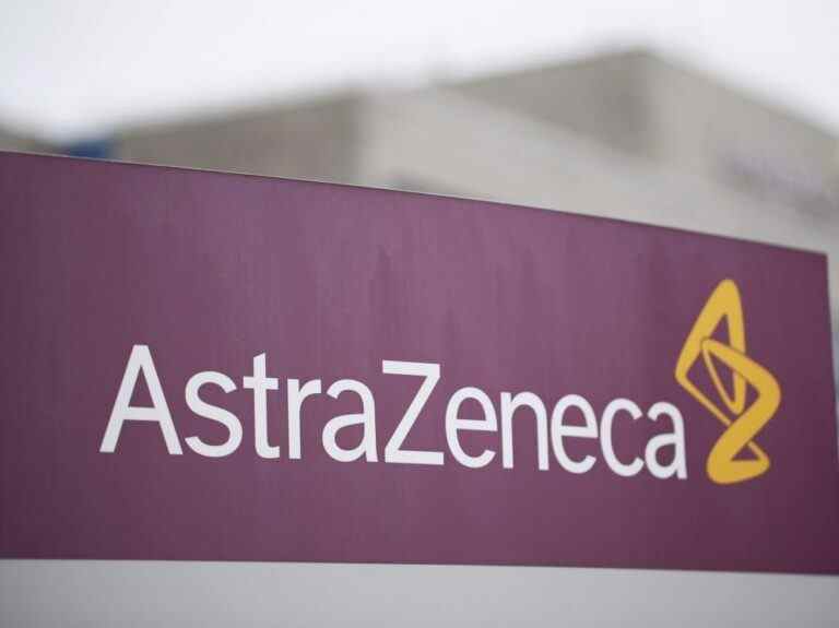 Le vaccin COVID d’AstraZeneca subit un revers dans un essai de pulvérisation nasale