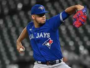 Le lanceur partant des Jays, Jose Berrios, a livré un lancer contre les Orioles de Baltimore à Camden Yards hier.  USA AUJOURD'HUI SPORTS