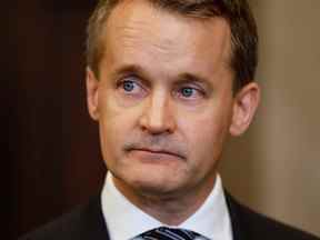 Le ministre du Travail, Seamus O'Regan, a reconnu que le monde des affaires n'était «pas entièrement satisfait» de la législation.