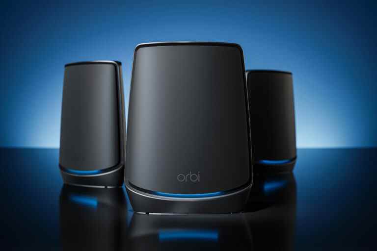 Les routeurs maillés Orbi 860 de Netgear sont une option plus abordable pour Internet multi-gig