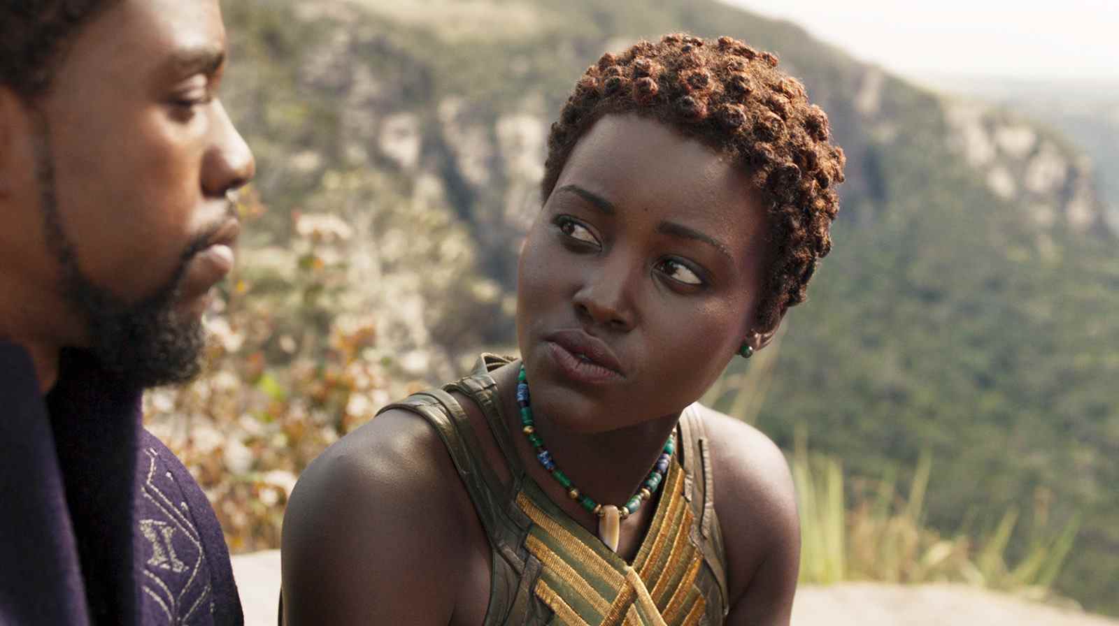 Lupita Nyong'o de Black Panther entre dans le débat « Are Marvel Movies Art »
