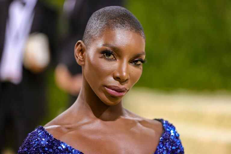 Michaela Coel a accepté de rejoindre "Black Panther 2" parce que son personnage est queer : "Il me semblait important d'intervenir"
	
	
