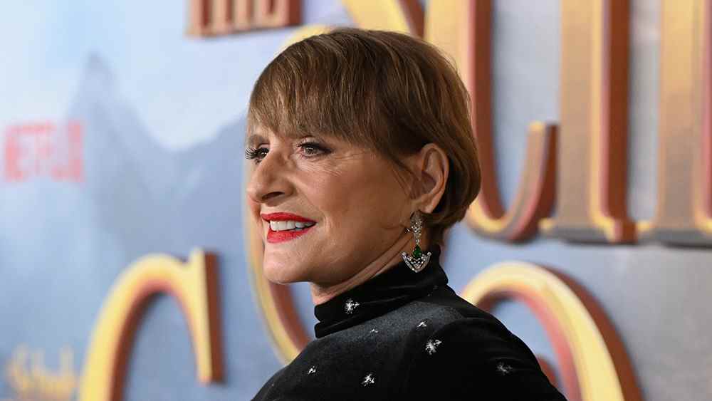 Patti LuPone ne prend pas sa retraite, mais Broadway a « abruti le public » en se transformant en « Disneyland, un cirque et Las Vegas » le plus populaire doit être lu Inscrivez-vous aux newsletters Variété Plus de nos marques
	
	
