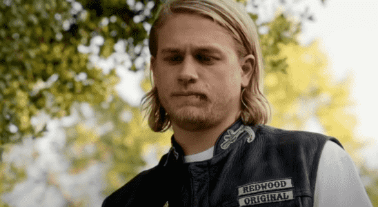 Sons Of Anarchy Star Charlie Hunnam taquine que Jax pourrait revenir