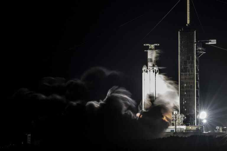 SpaceX se prépare pour le premier vol de Falcon Heavy depuis 2019 avec un test de tir statique