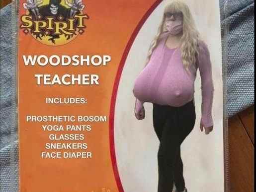 Spirit ‘absolument’ ne vend pas le costume d’Halloween de ‘Woodshop Teacher’