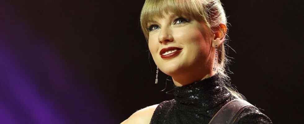 Taylor Swift devient la première artiste avec tout le top 10 du Billboard Hot 100 la même semaine