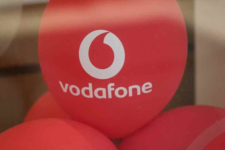 Vodafone confirme les pourparlers de fusion avec Three UK dans le cadre d’un accord «sans numéraire» pour se développer dans la 5G