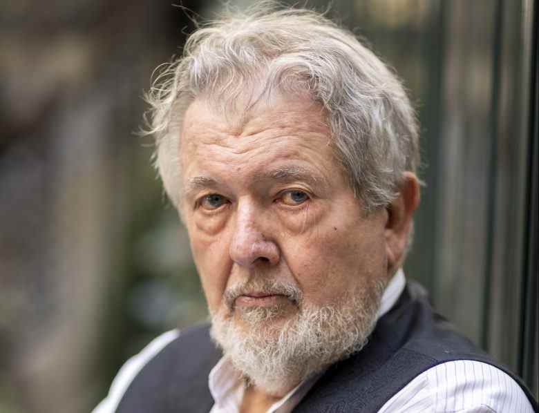 Portrait du producteur de cinéma américain Walter Hill à l'occasion d'un entretien avec le Figaro.