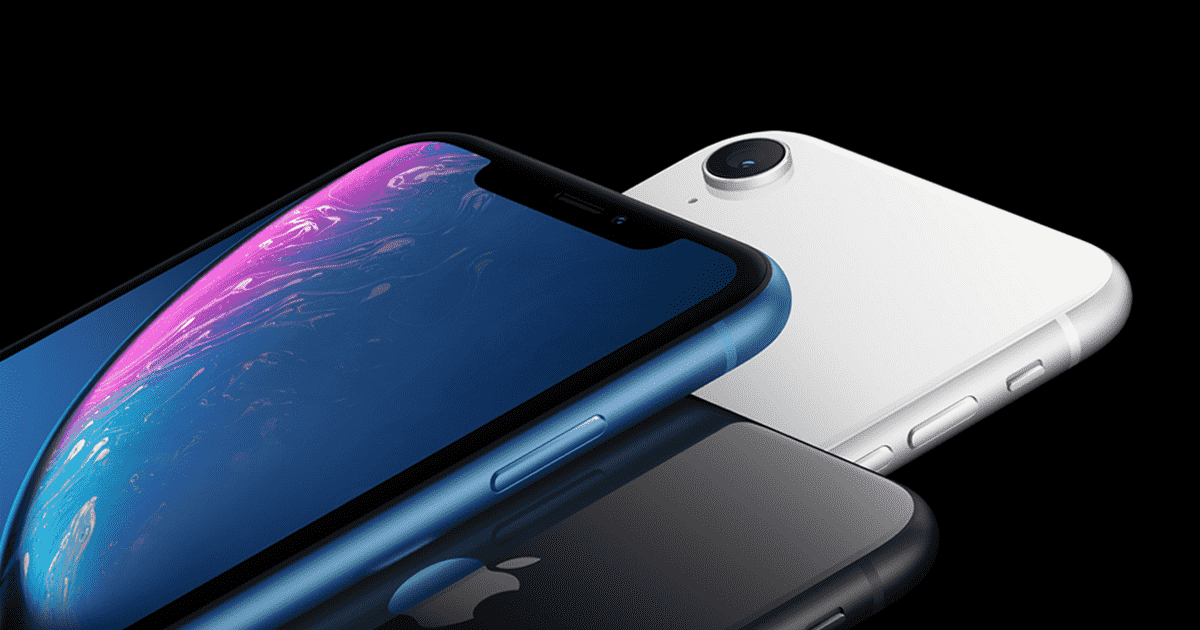 Une photo montrant les différents angles de l'iPhone XR.