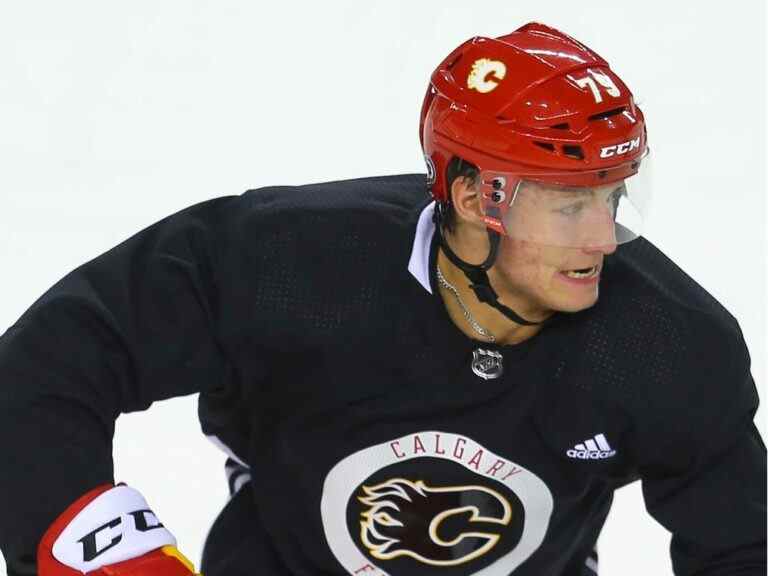 Les Flames signent un contrat d’entrée de gamme avec l’espoir Lucas Ciona