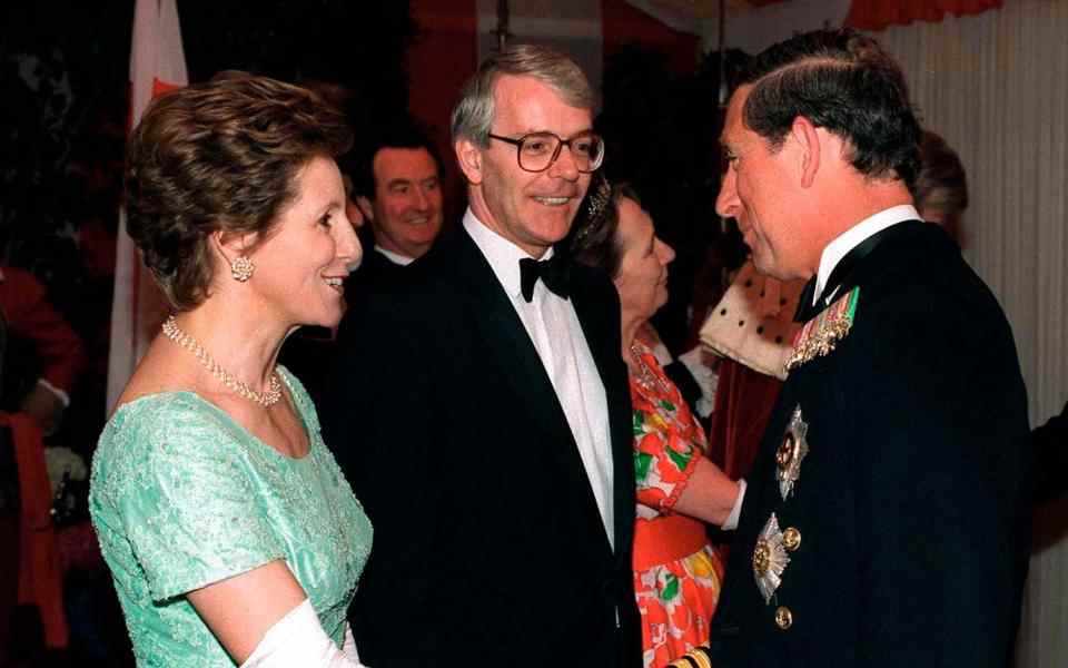 John Major Norma Major Prince de Galles - Photothèque Tim Graham via Getty Image