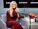 Jessica Simpson visite les studios SiriusXM pour l'hôtel de ville de SiriusXM avec Jessica Simpson hébergé par Andy Cohen à New York, le 5 février 2020.