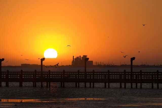 Coucher De Soleil Sur La Baie De Corpus Christi Au Texas.