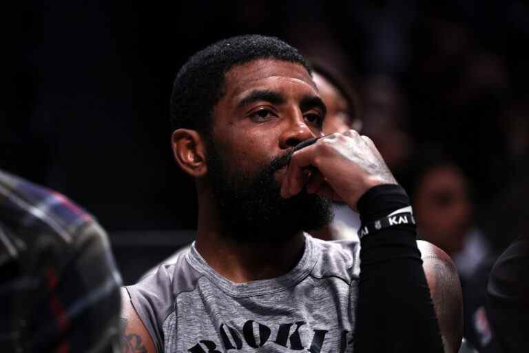 Kyrie Irving s’excuse après sa suspension, dit qu’il combat l’antisémitisme