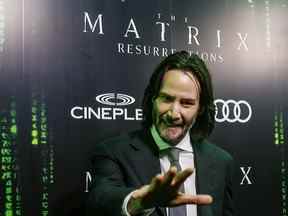 Keanu Reeves assiste à la première canadienne de The Matrix Resurrections le 16 décembre 2021.