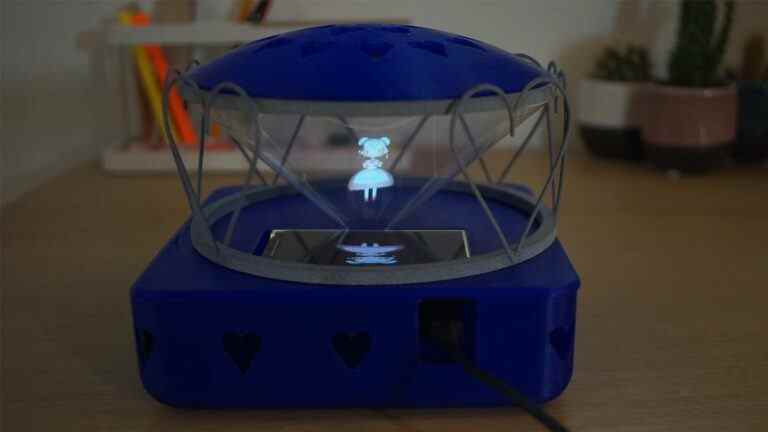 Raspberry Pi Drives Assistant virtuel Anime holographique