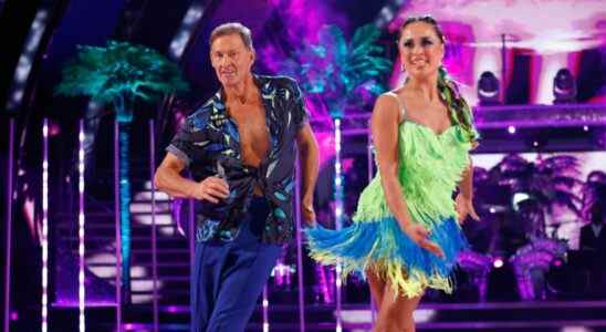 Tony Adams et Katya Jones de Strictly répondent aux allégations de dispute à l'antenne lors d'une émission en direct