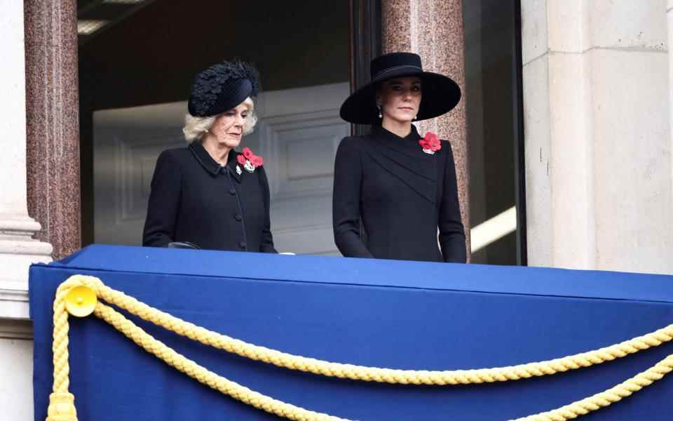 L'arrangement signifiait que personne ne prenait la place de la reine Elizabeth II lors de la première cérémonie du Souvenir depuis sa mort.