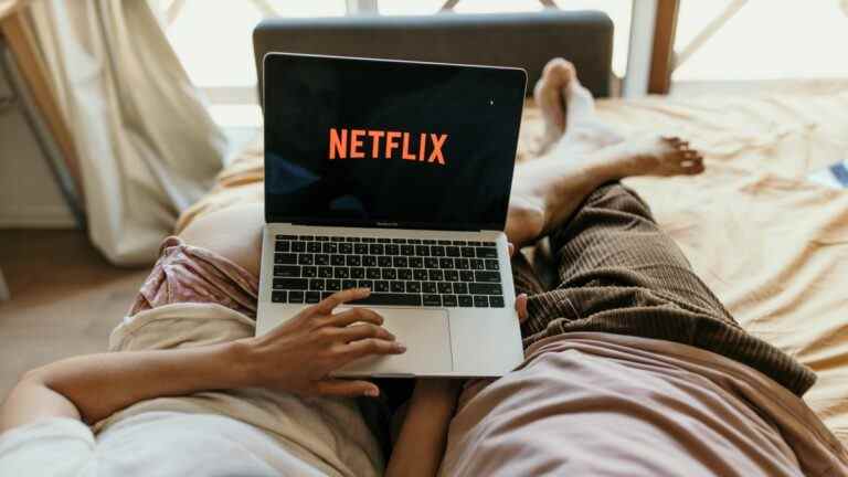 Adieu les freeloaders : Netflix permet la déconnexion à distance