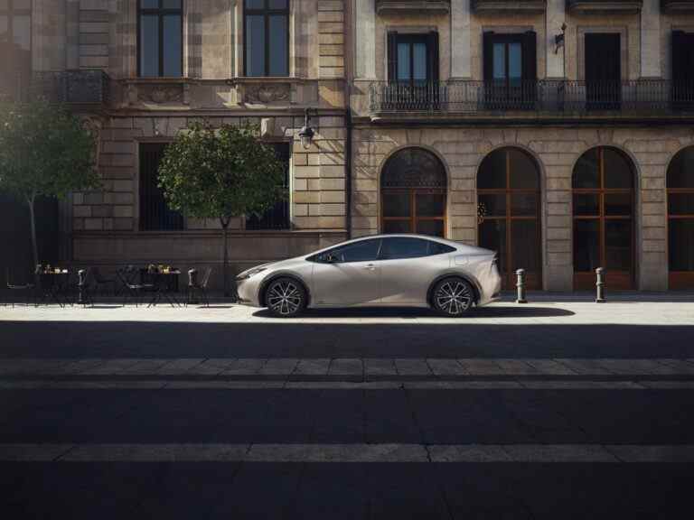 La nouvelle Toyota Prius 2023 joue la puissance, pas l’économie de carburant