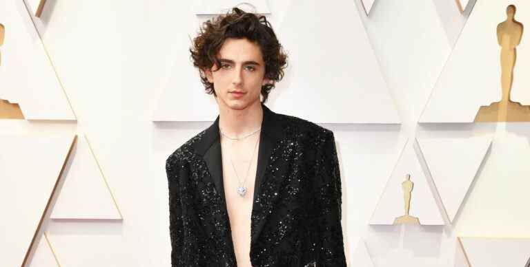 Timothée Chalamet fait l'éloge de la performance "incroyable" de Florence Pugh dans Dune 2

