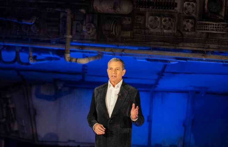 Bob Iger revient à la tête de Disney alors que Bob Chapek démissionne