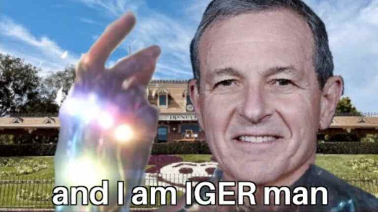 Les « adultes de Disney », les fans adultes de Magic Kingdom, sont ravis du retour de Bob Iger en tant que PDG.
	
	
