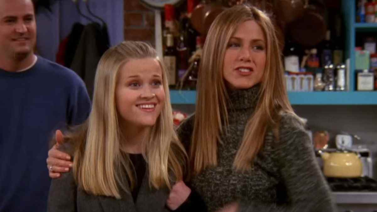 Reese Witherspoon and Jennifer Aniston on Friends.