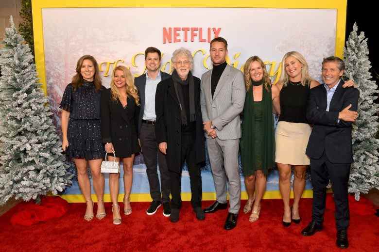 PACIFIC PALISADES, CALIFORNIA - NOVEMBER 10: (L-R) Christina Rogers, Minnie Murphy, Harry Lacheen, Charles Shyer, Justin Hartley, Stephanie Slack, Margret H. Huddleston, and Tim Johnson attend The Noel Diary Special Screening at The Bay Theater on November 10, 2022 in Pacific Palisades, California. (Photo by Charley Gallay/Getty Images for Netflix)