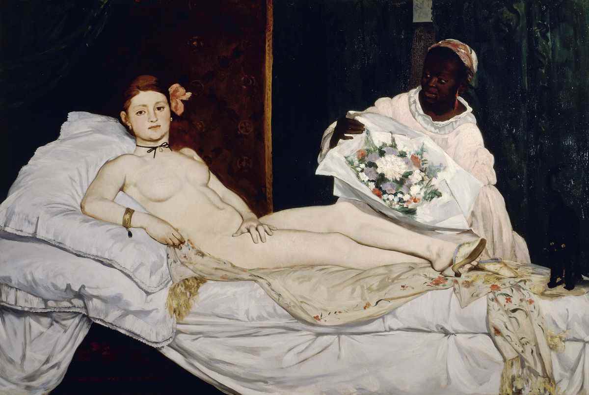 La peinture Olympia d' Édouard Manet représente une femme nue, allongée dans son lit, regardant dans les yeux du spectateur;  derrière elle, une femme en robe rose lui offre un bouquet de fleurs