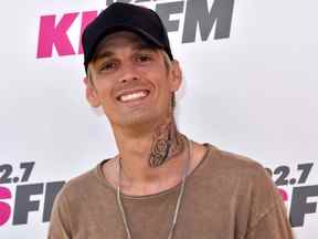 Aaron Carter arrive au Wango Tango 2017 de 102.7 KIIS FM au StubHub Center le 13 mai 2017 à Carson, en Californie.