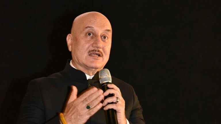 Anupam Kher : "Je suis prêt à retourner à la réalisation" Les plus populaires doivent être lus Inscrivez-vous aux newsletters Variety Plus de nos marques
	
	
