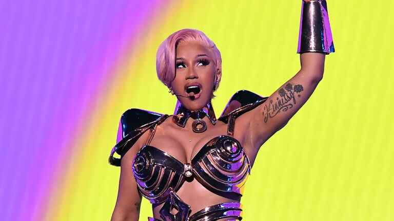 Cardi B rejoint Irving et Jeffrey Azoff's Full Stop Management Les plus populaires doivent être lus Inscrivez-vous aux newsletters Variety Plus de nos marques
	
	
