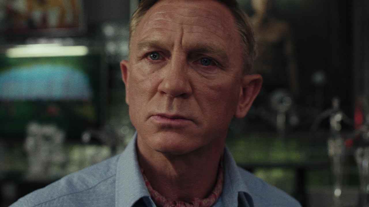 Dave Bautista : Daniel Craig semble beaucoup plus heureux dans Knives Out que James Bond
