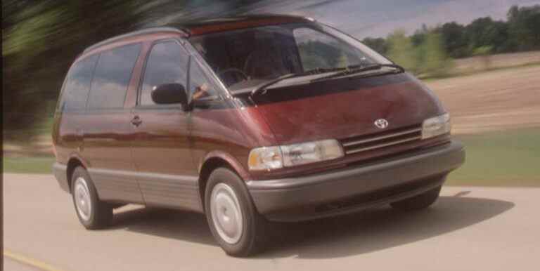 Essai routier de la fourgonnette Toyota Previa LE