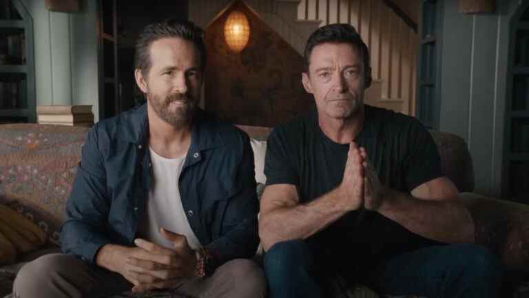 Hugh Jackman a déjà commencé le Smack Talk de Deadpool 3, poursuivant la " Feud " avec Ryan Reynolds
