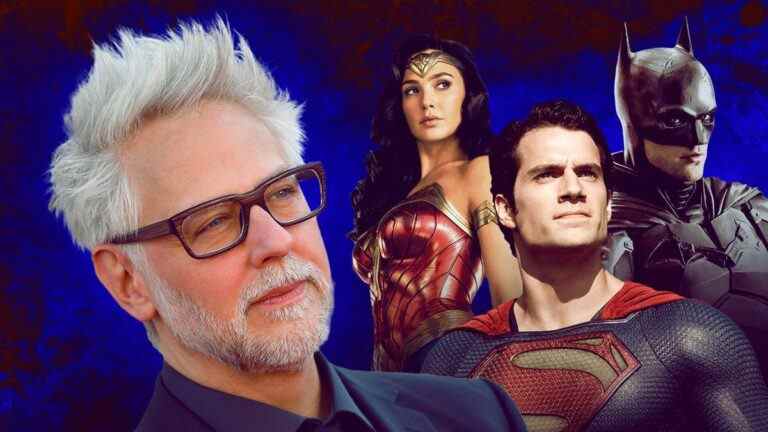 James Gunn dit que DC se concentre sur le "nouveau DCU" et raconte la "plus grande histoire jamais racontée" à travers plusieurs projets
