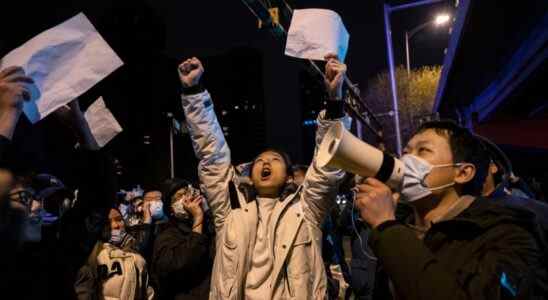 "Je veux voir un film" devient viral en tant que slogan de protestation contre le verrouillage du COVID en Chine