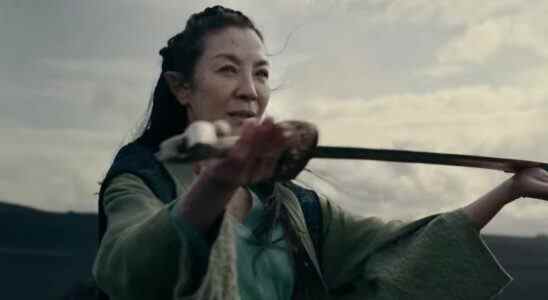 La bande-annonce de The Witcher: Blood Origin montre les pouvoirs de l'épée de Michelle Yeoh