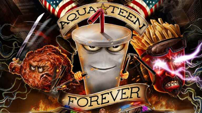 La nouvelle scène du film Aqua Teen Hunger Force présente Frylock et un équipement d'entraînement très étrange
