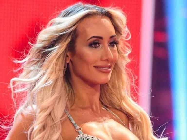 La star de la WWE, Carmella, révèle une fausse couche déchirante et une grossesse extra-utérine