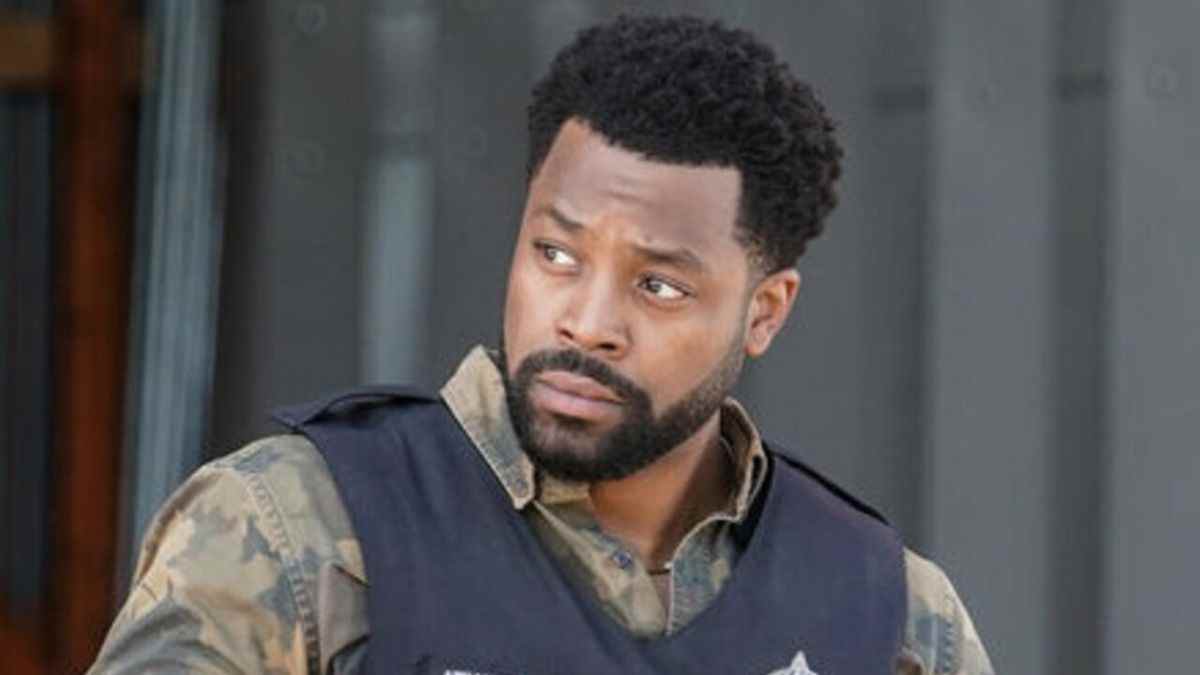 LaRoyce Hawkins de Chicago PD parle de l'option 