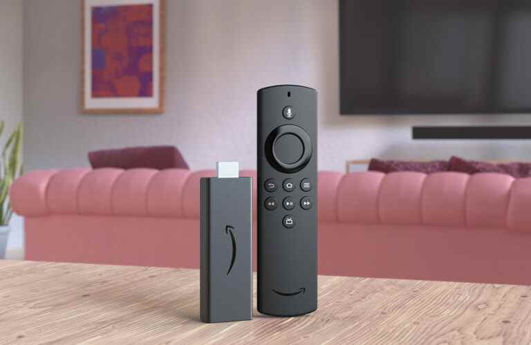 Le Fire TV Stick Lite d’Amazon tombe à 15 $ dans la dernière vente de streamers