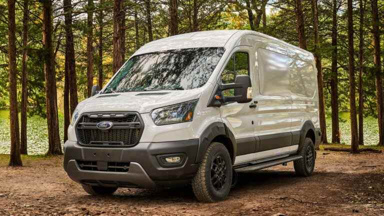 Le Ford Transit Trail 2023 pourrait devenir le camping-car de vos rêves aventureux