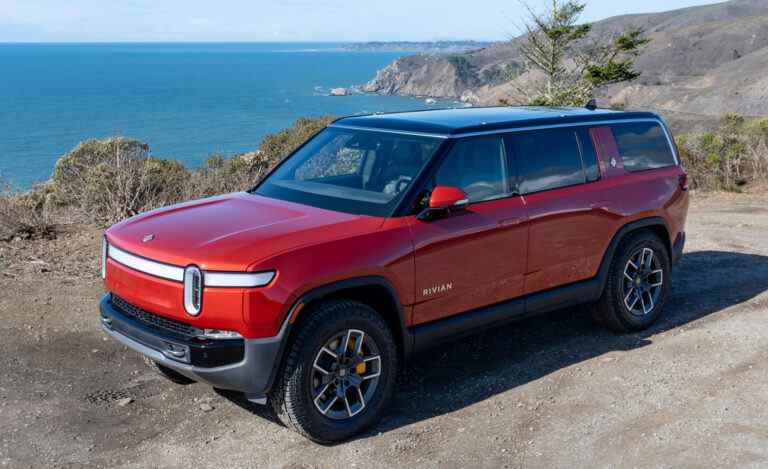 Le Rivian R1S est un SUV électrique impressionnant destiné aux aventures