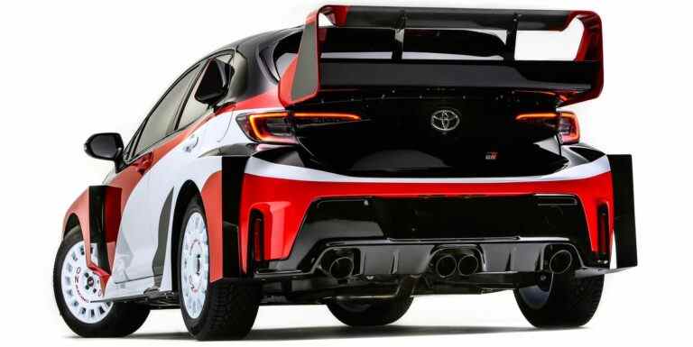 Le Toyota GR Corolla Rally Concept ressemble à la pièce avec des élargisseurs d’ailes et une aile géante